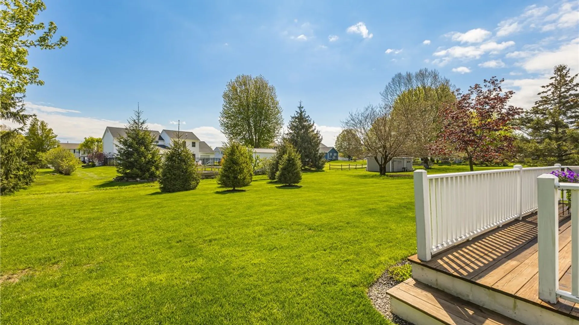 Property at 462 Dunwoody Crossing, Webster, NY 14580 33