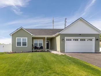 Property at 5986 Paradise Circle, Camillus, NY 13209