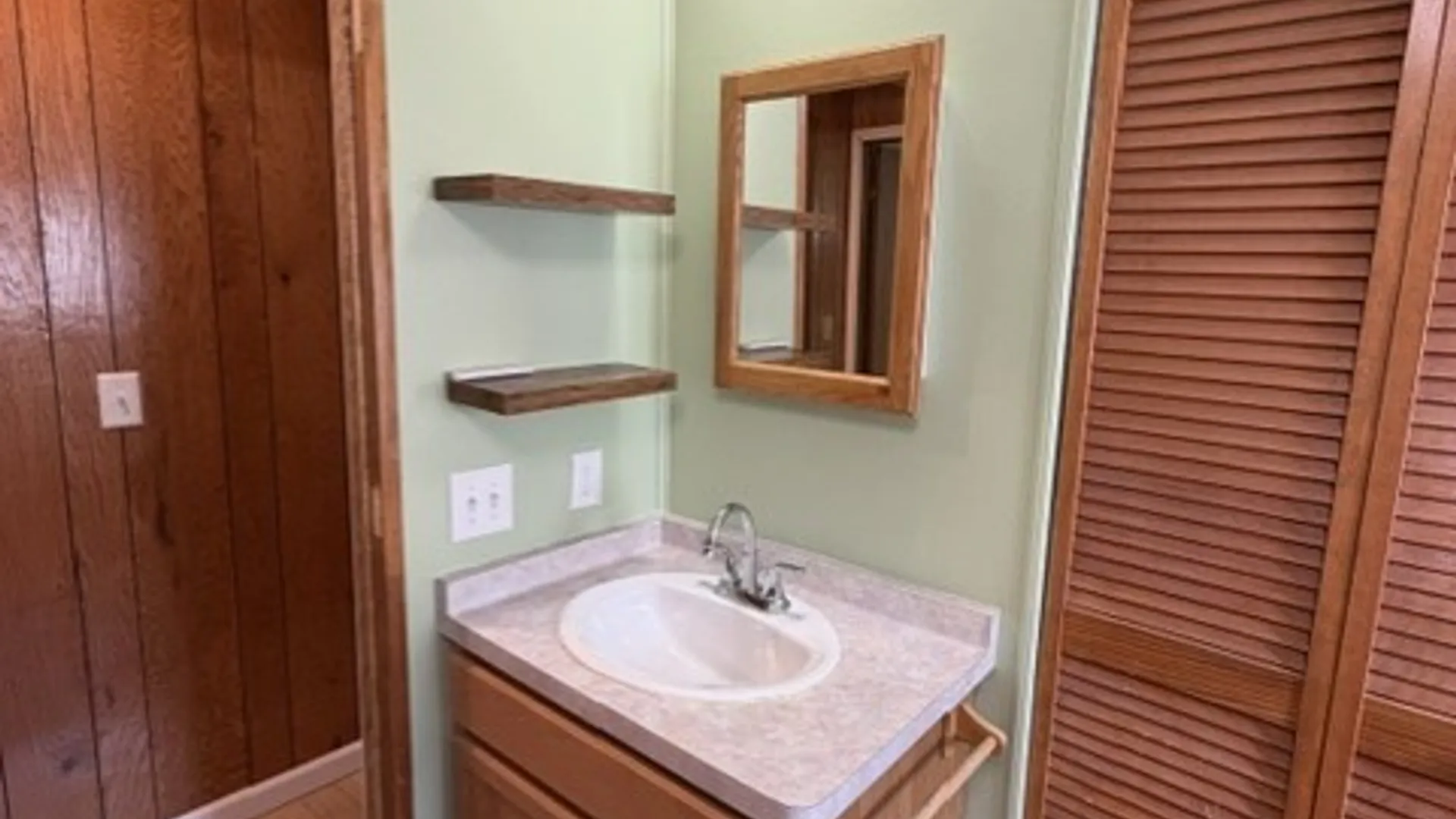 Property at 13 Orange Grove Drive, Batavia, NY 14020 22