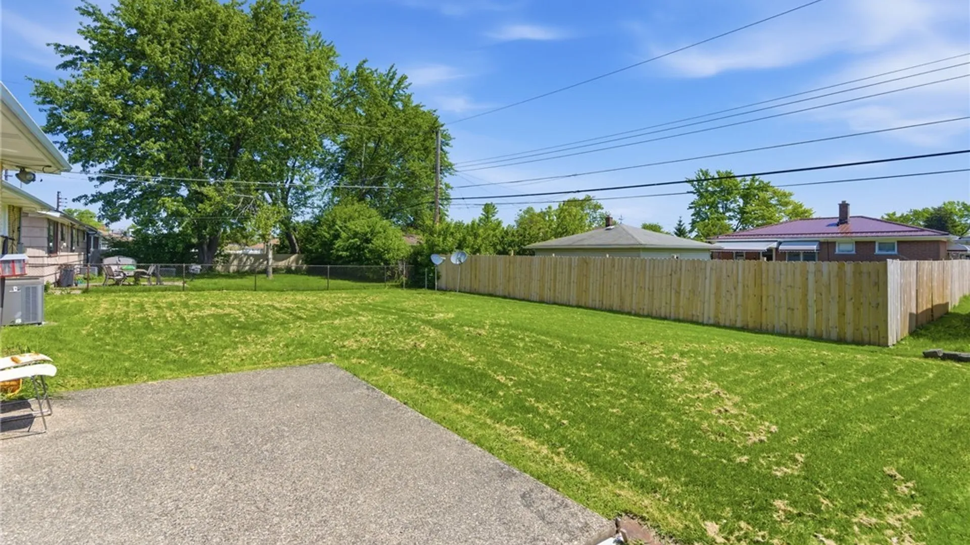 Property at 133 Delta Road, Amherst, NY 14226 44