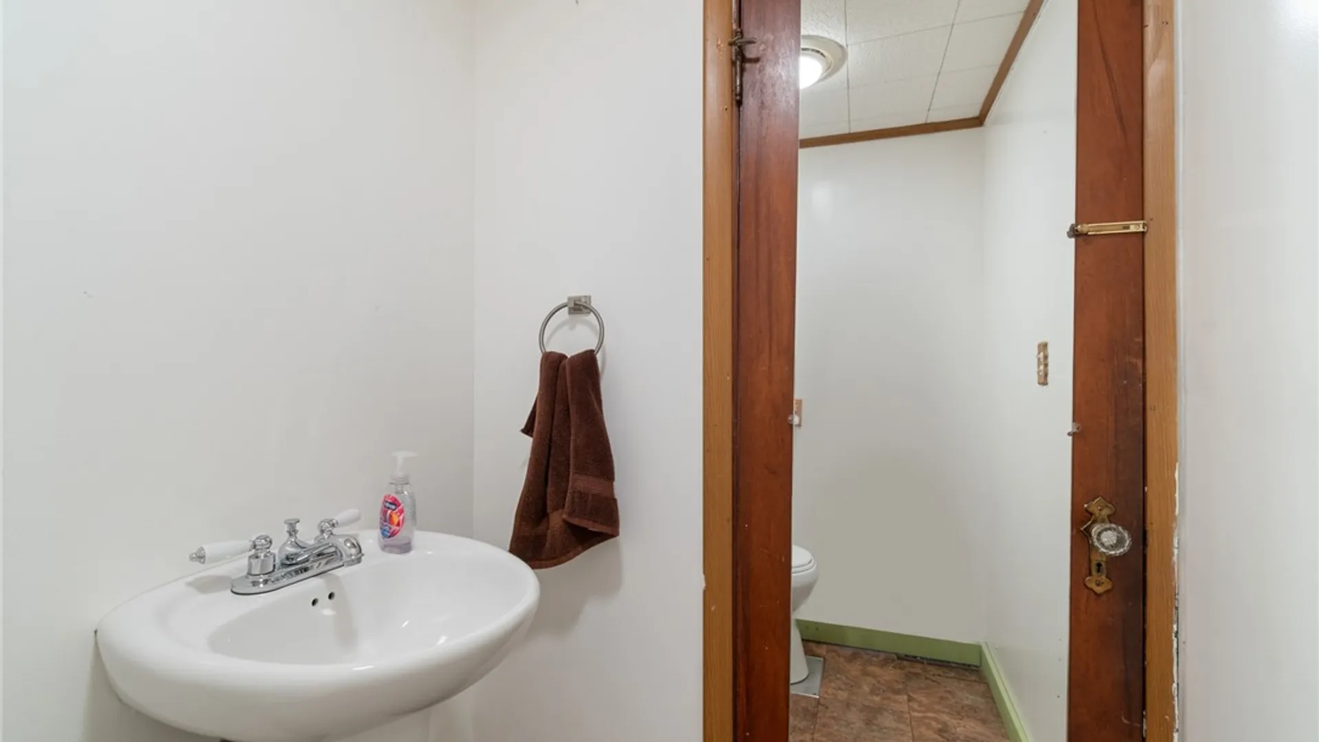 Property at 16 Mapledale Street, Rochester, NY 14609 18