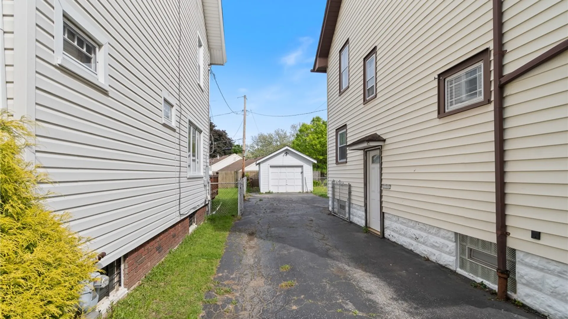 Property at 16 Mapledale Street, Rochester, NY 14609 34