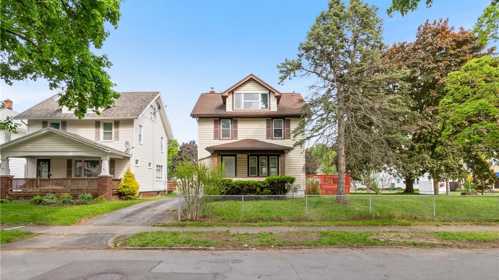 Property at 16 Mapledale Street, Rochester, NY 14609 36