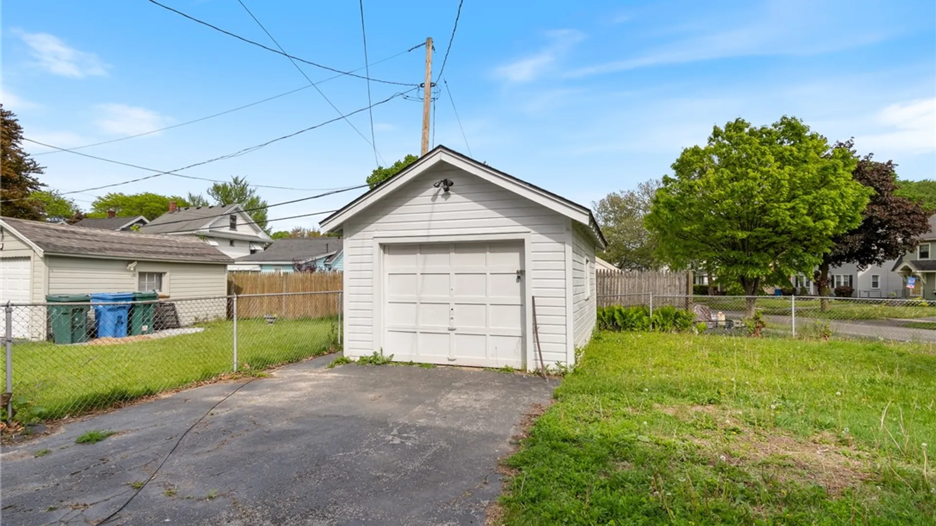 Property at 16 Mapledale Street, Rochester, NY 14609 4