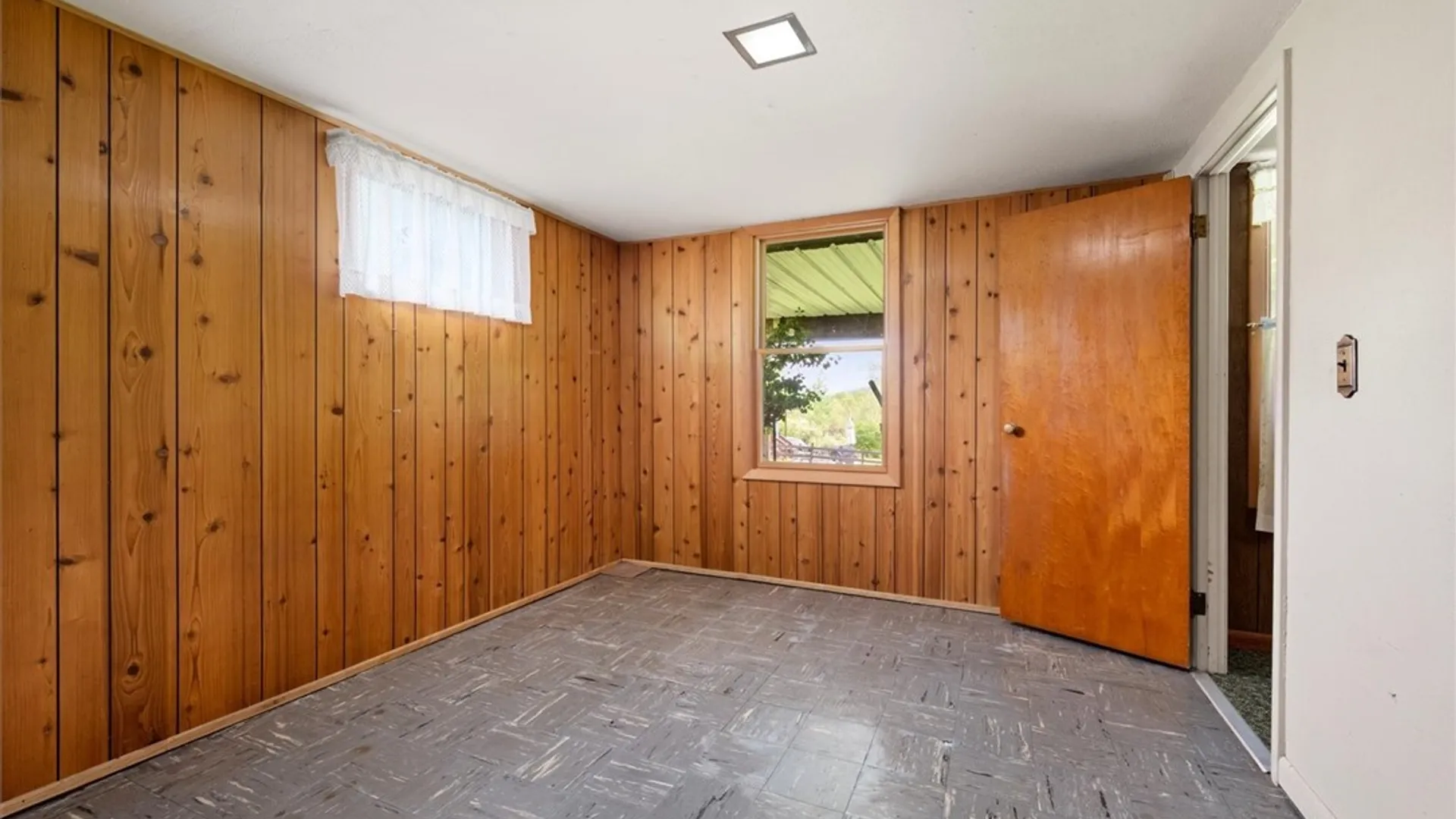 Property at 8940 Cazenovia Road, Pompey, NY 13138 31
