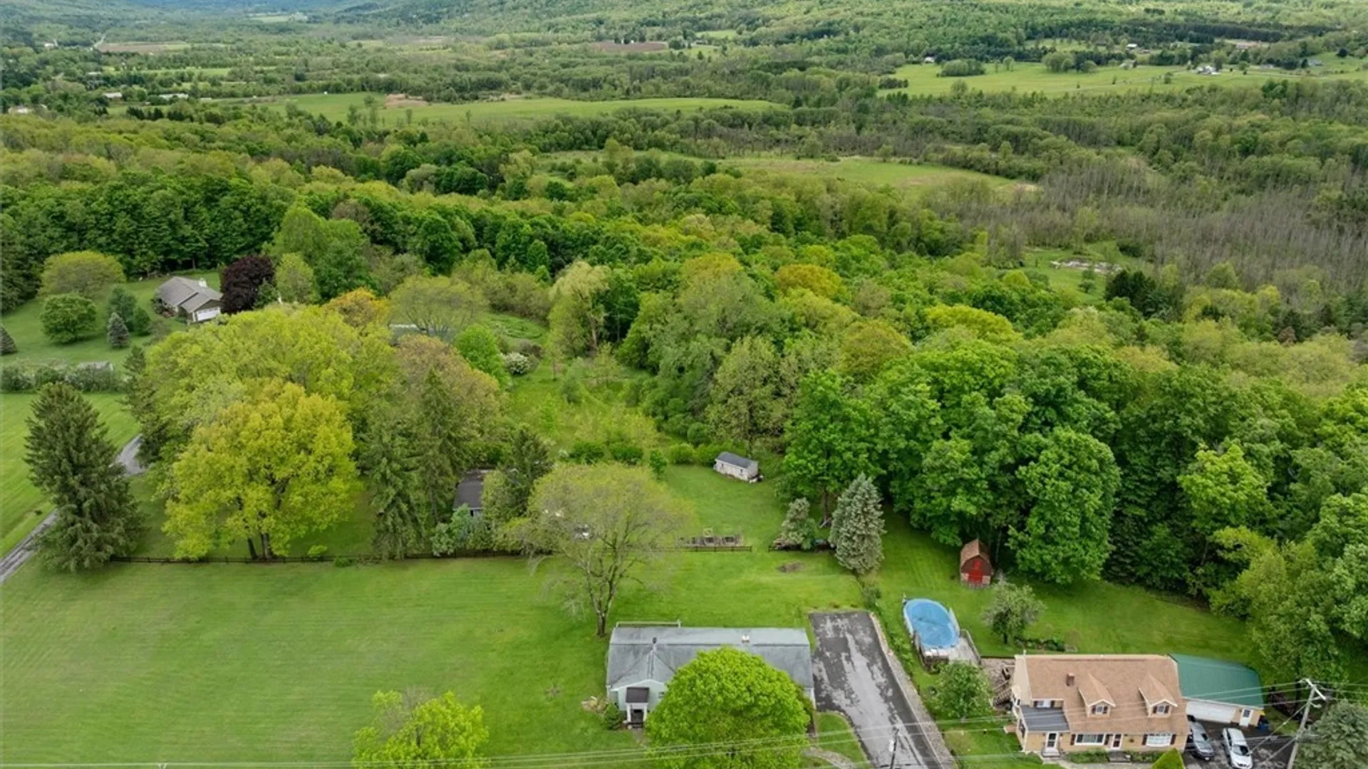 Property at 8940 Cazenovia Road, Pompey, NY 13138 4