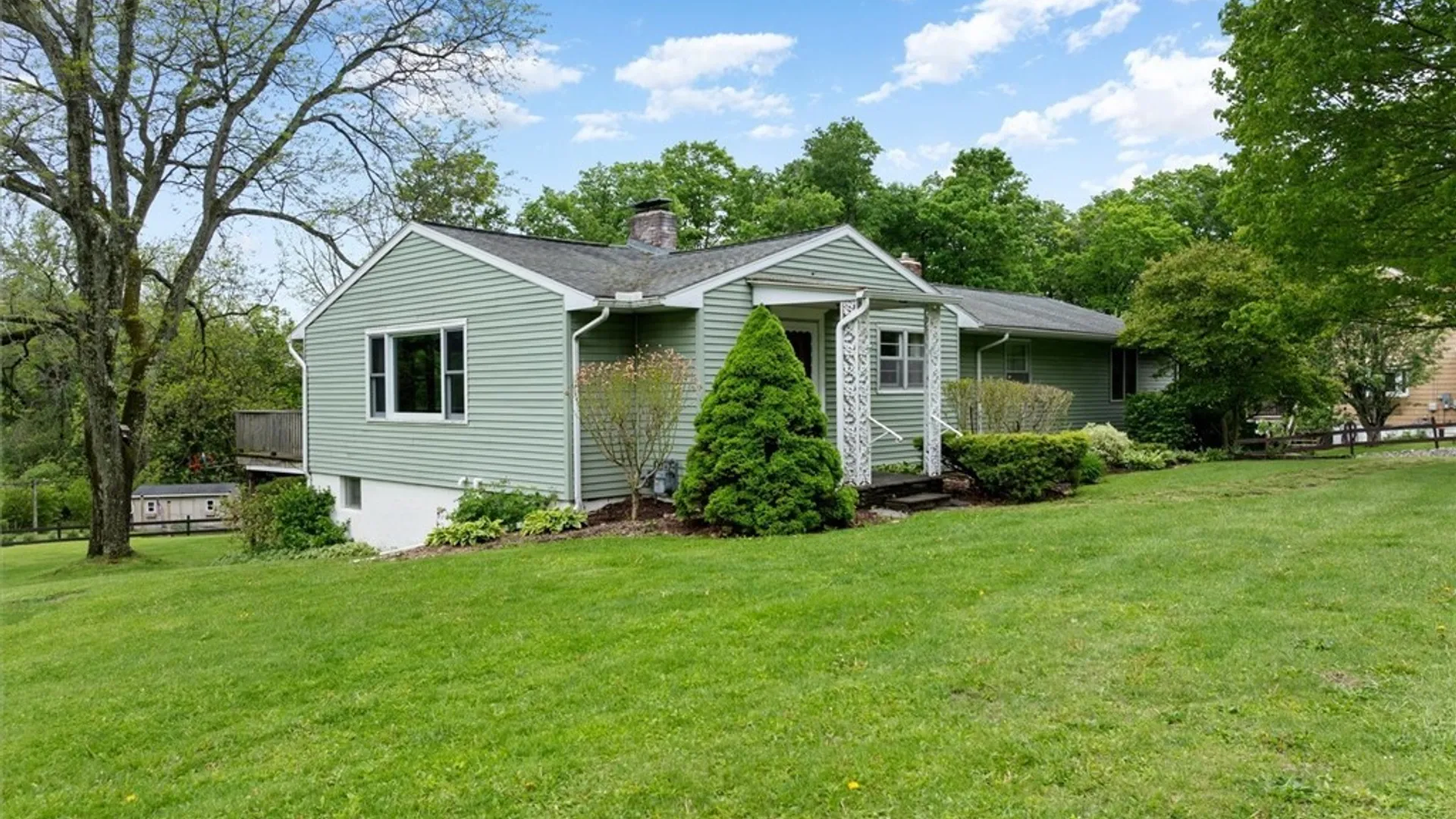 Property at 8940 Cazenovia Road, Pompey, NY 13138 41