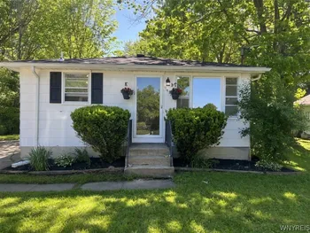 Property at 5901 Rosewood Terrace, Hamburg, NY 14085