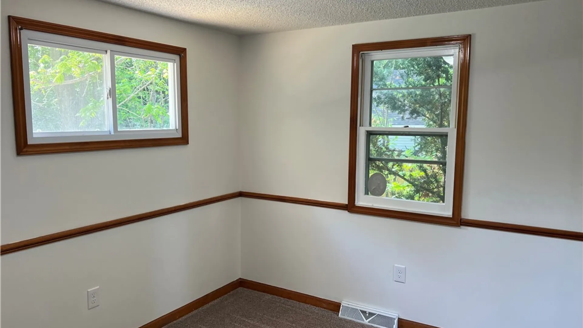 Property at 5901 Rosewood Terrace, Hamburg, NY 14085 33