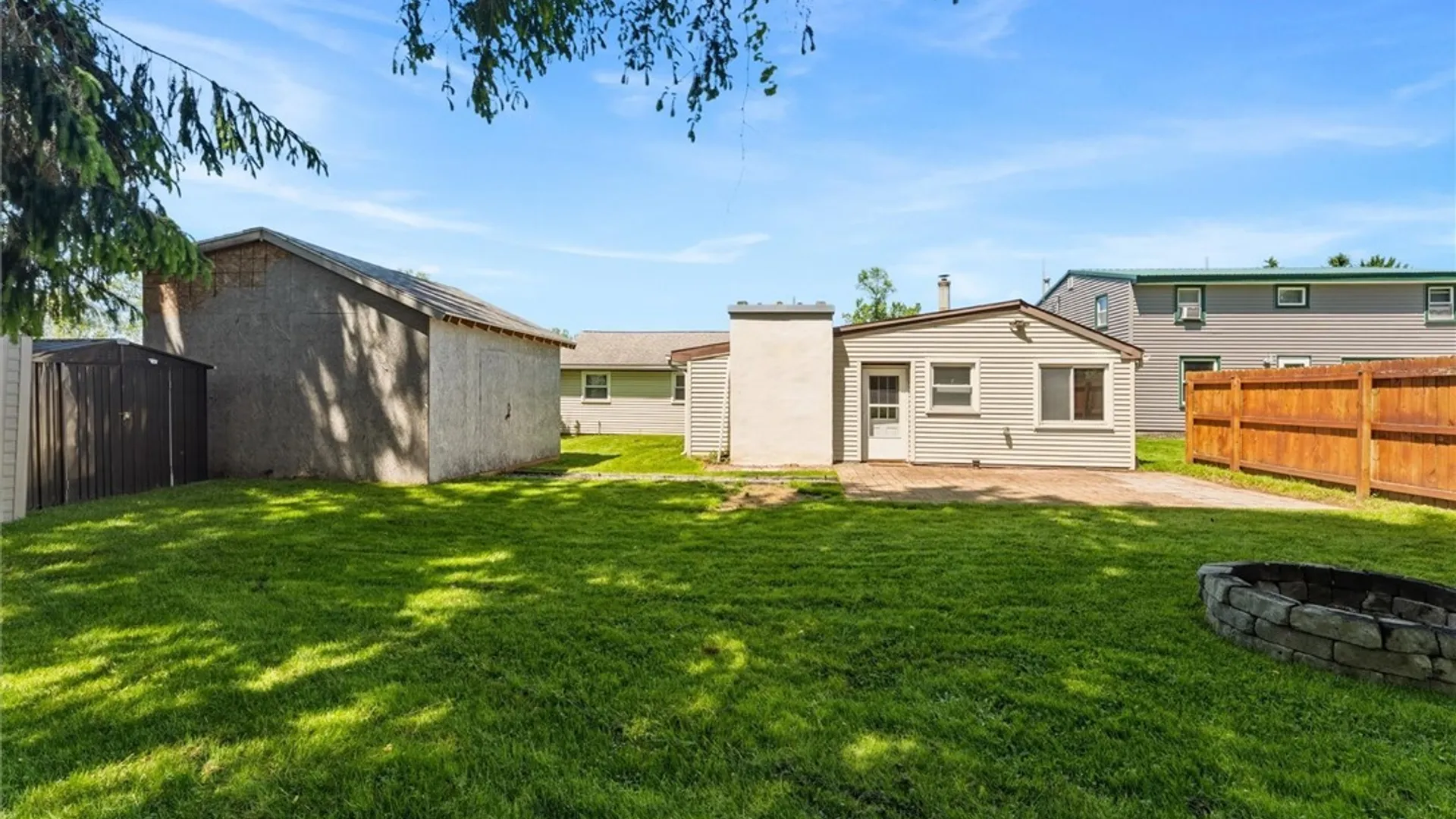 Property at 5616 W Circle Drive, Cicero, NY 13039 35