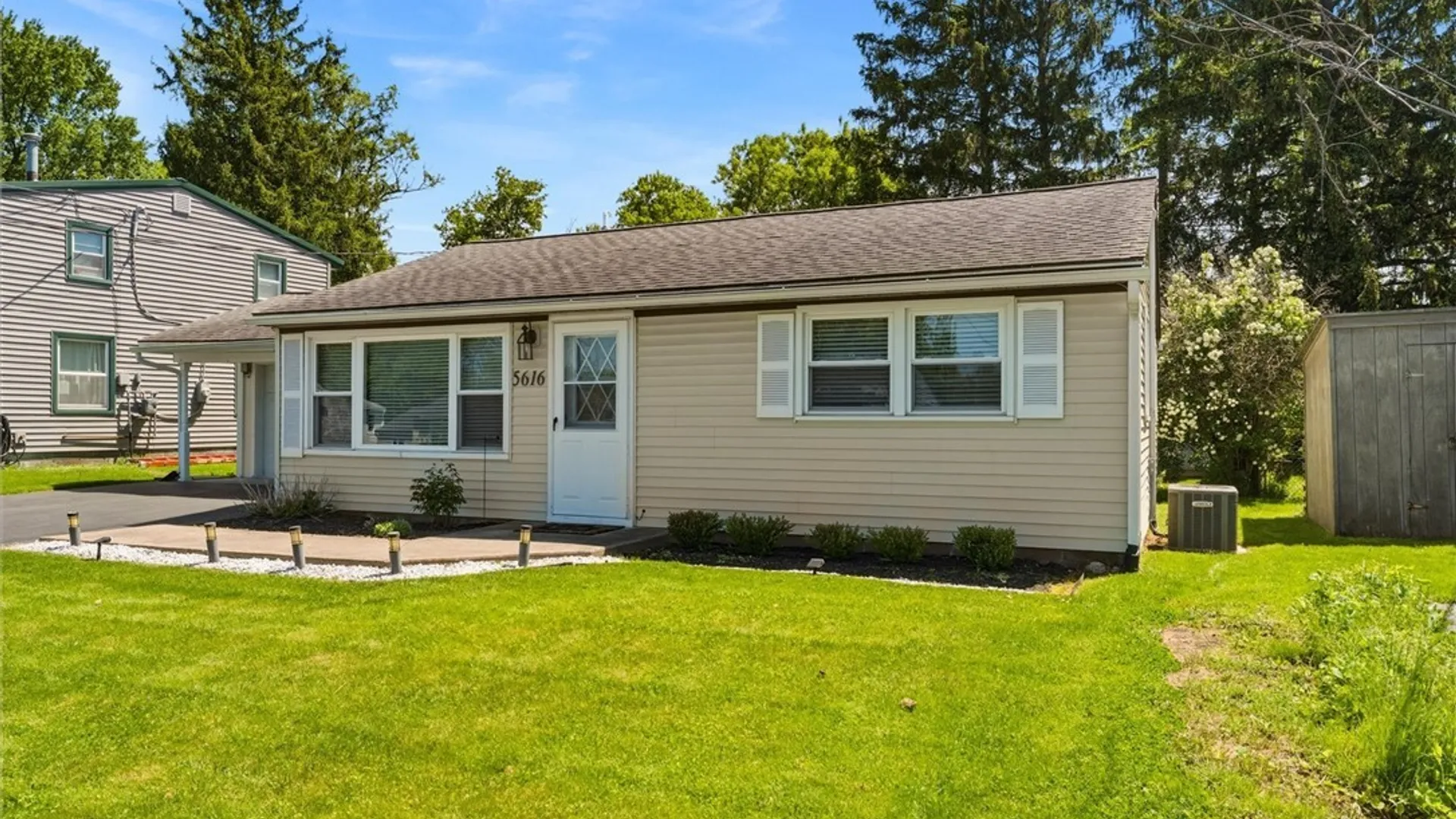 Property at 5616 W Circle Drive, Cicero, NY 13039 7