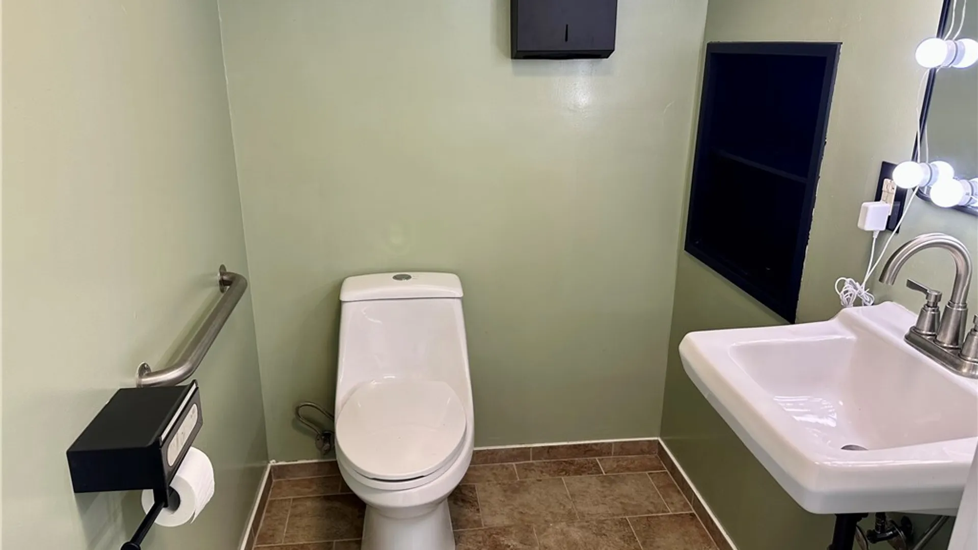 Property at 200 West 4th Street, Oswego, NY 13126 8