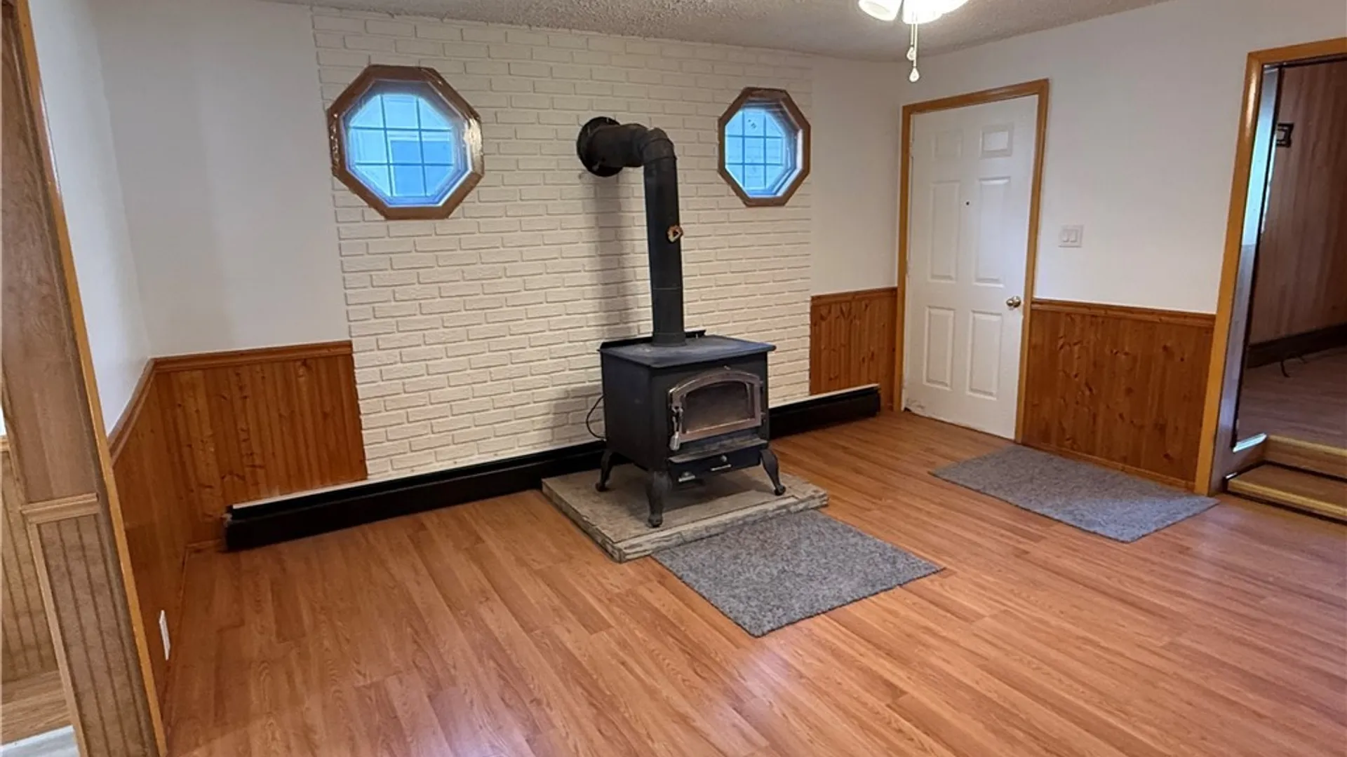 Property at 206 Hier Avenue, Syracuse, NY 13203 3