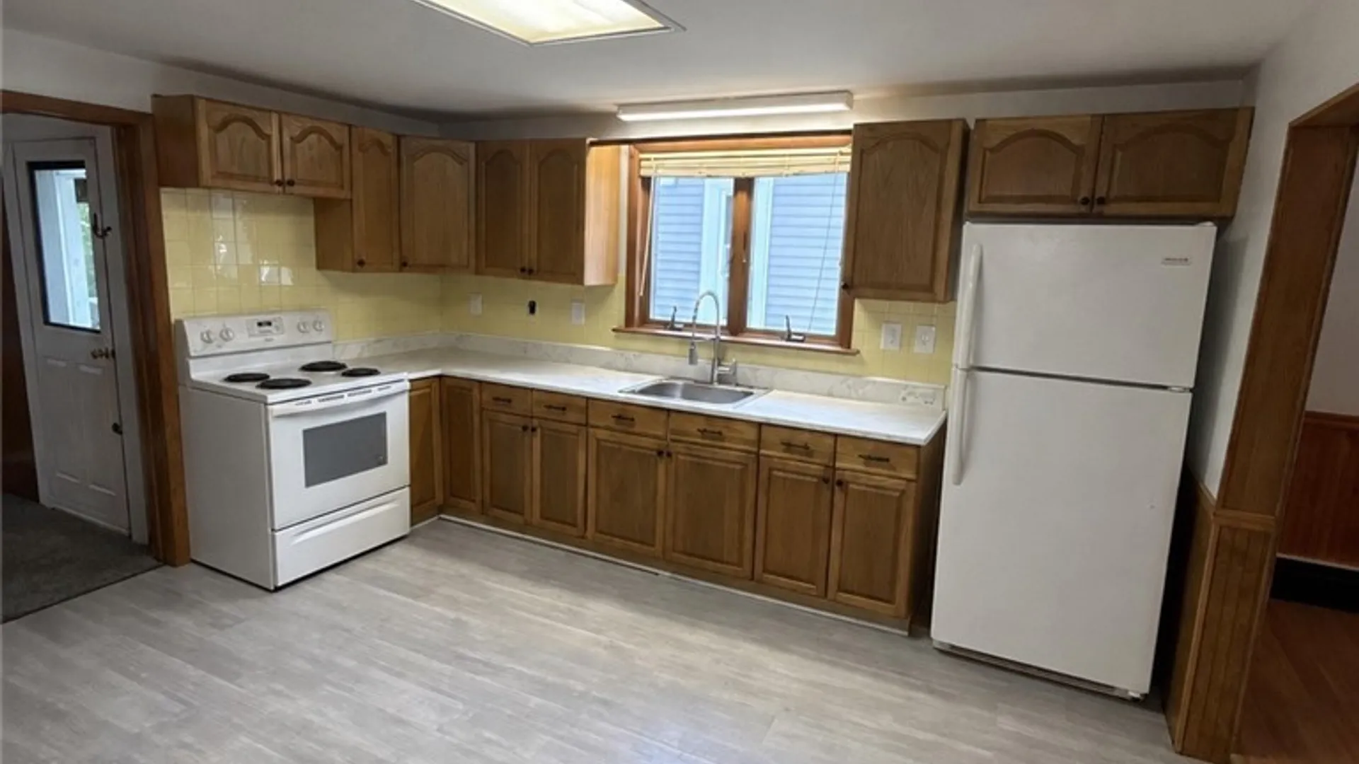 Property at 206 Hier Avenue, Syracuse, NY 13203 4
