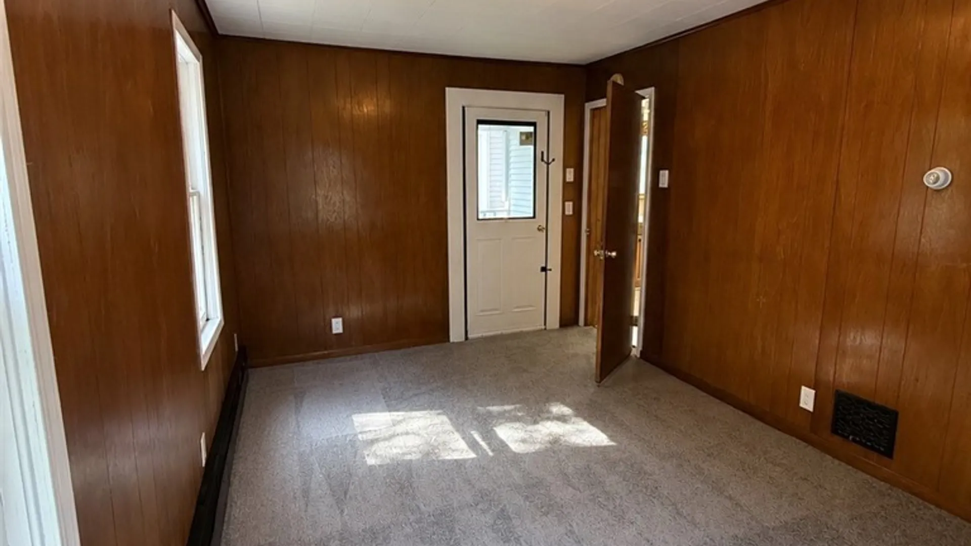 Property at 206 Hier Avenue, Syracuse, NY 13203 8