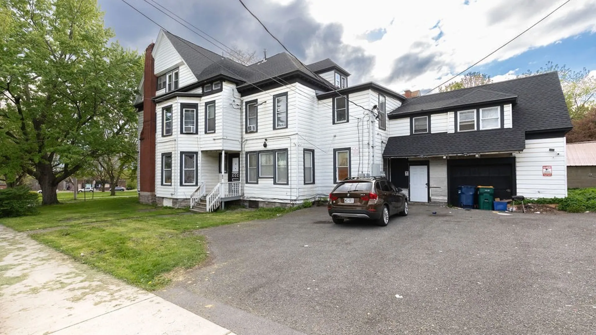 Property at 900 Danforth Street, Syracuse, NY 13208 2