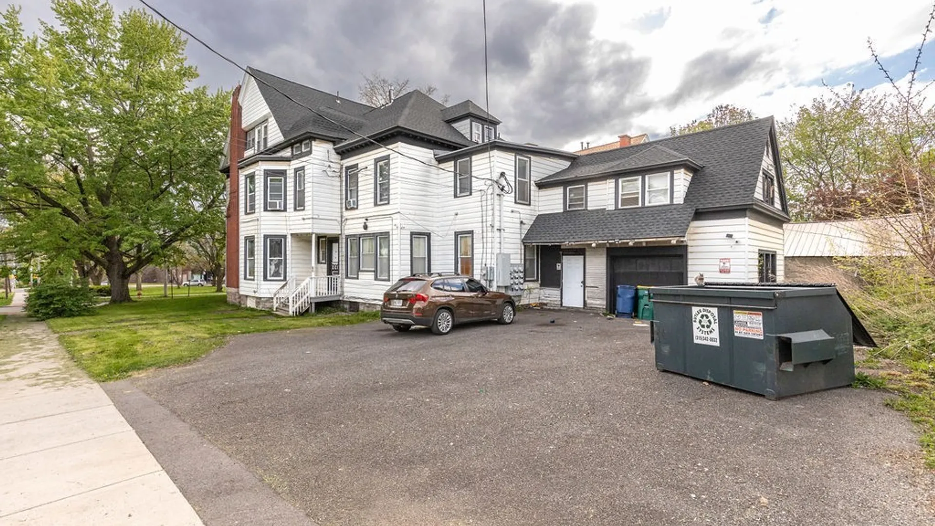 Property at 900 Danforth Street, Syracuse, NY 13208 3