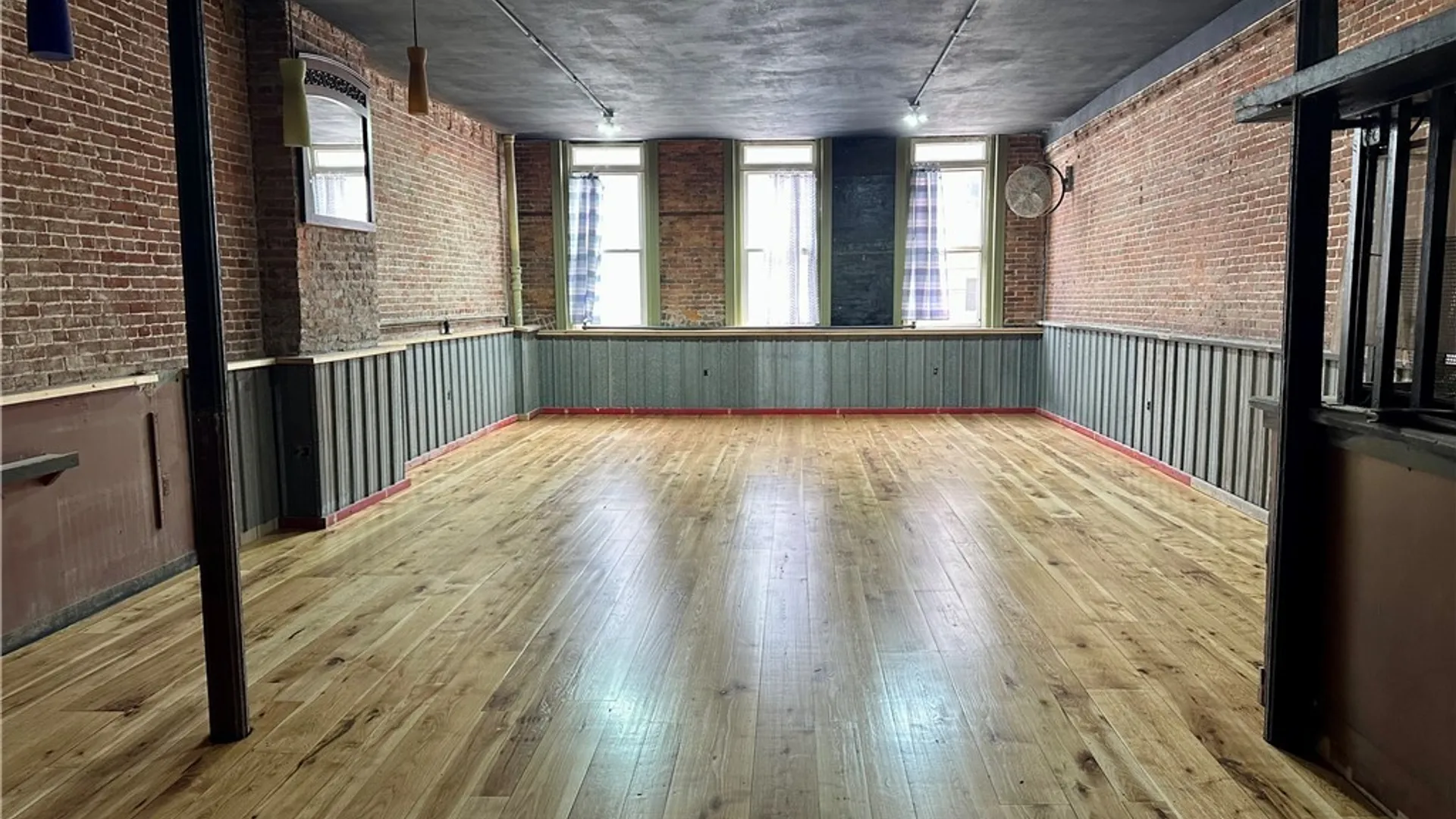 Property at 156 W Water Street Street, Oswego, NY 13126 17