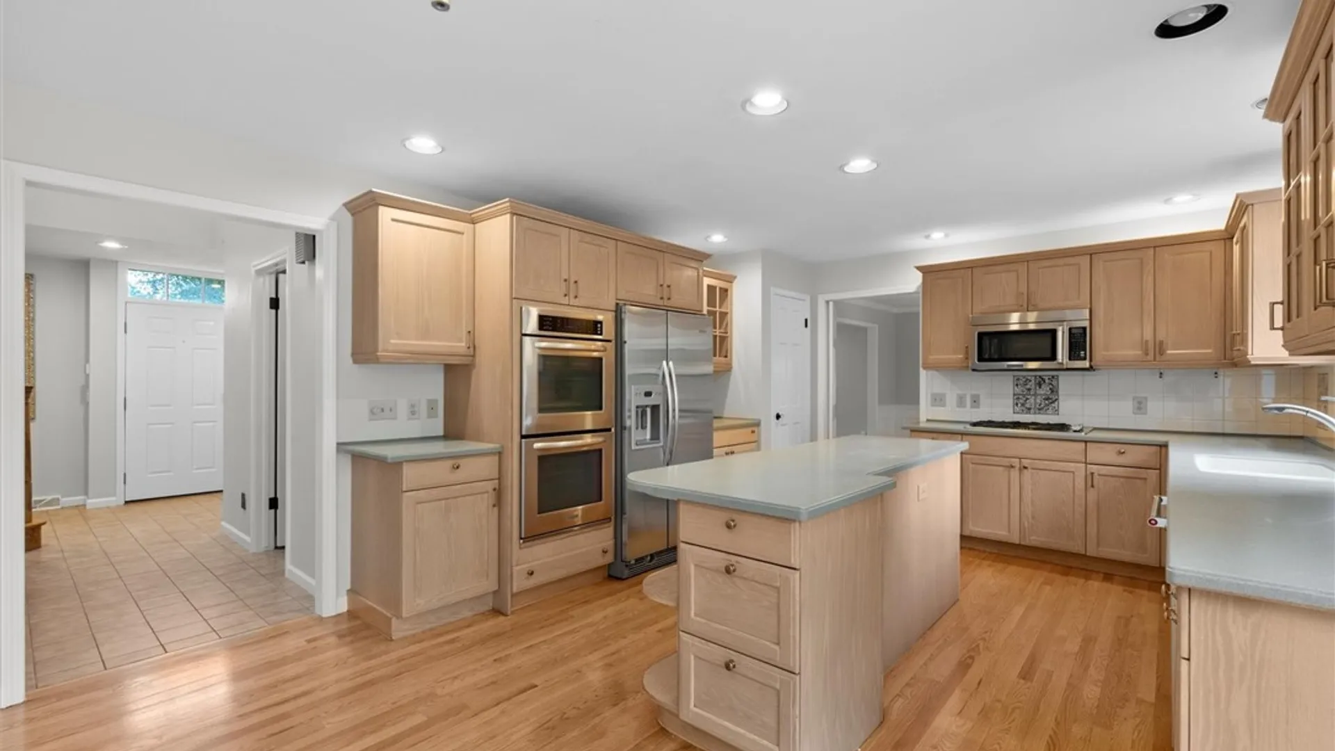 Property at 8069 Irish Mist Lane, Manlius, NY 13104 10