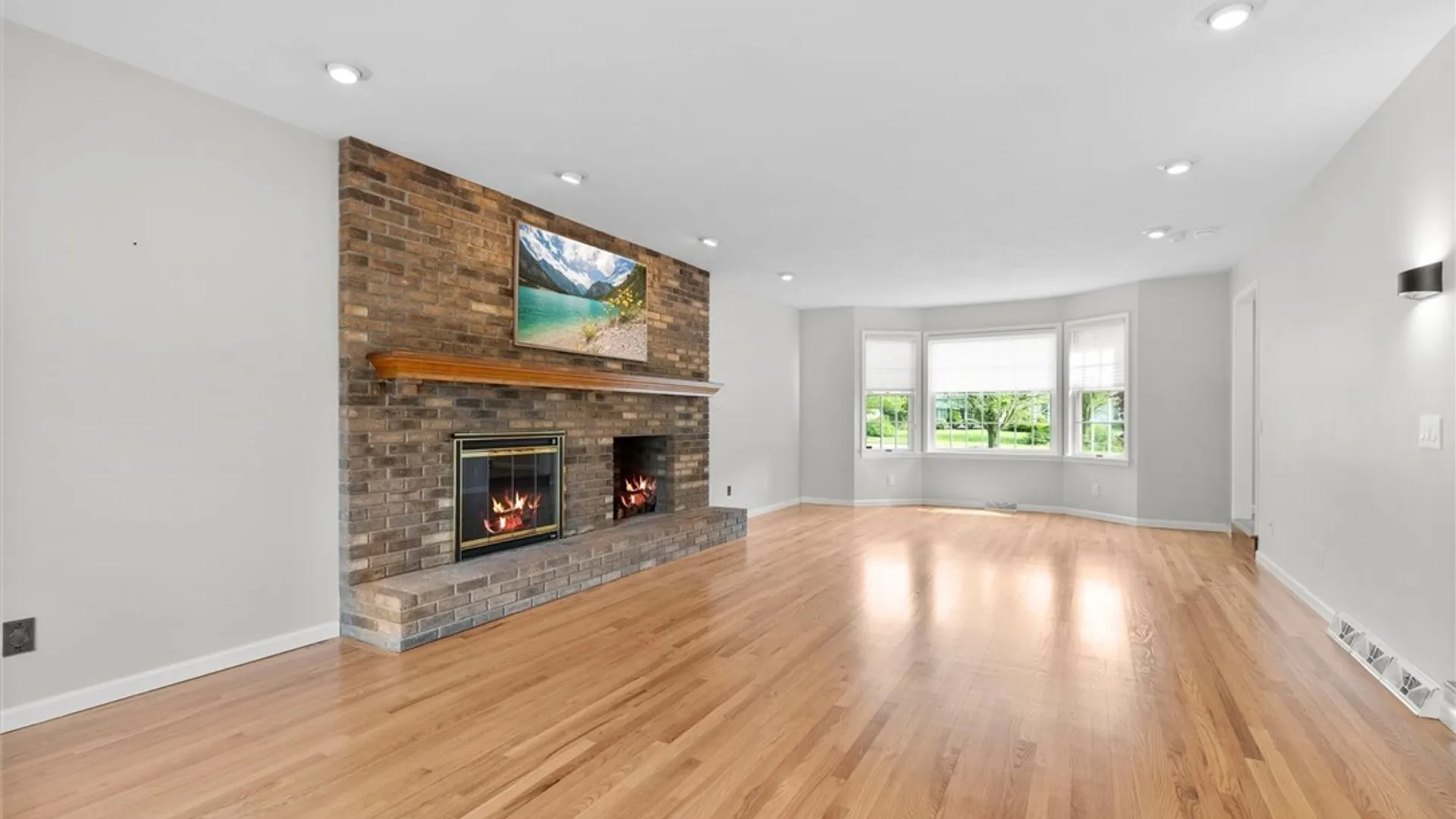 Property at 8069 Irish Mist Lane, Manlius, NY 13104 14
