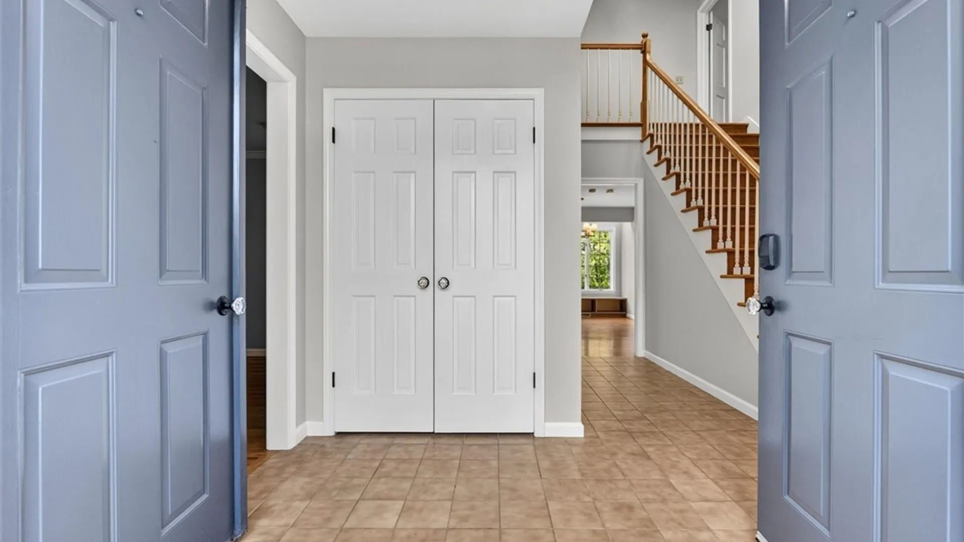 Property at 8069 Irish Mist Lane, Manlius, NY 13104 2