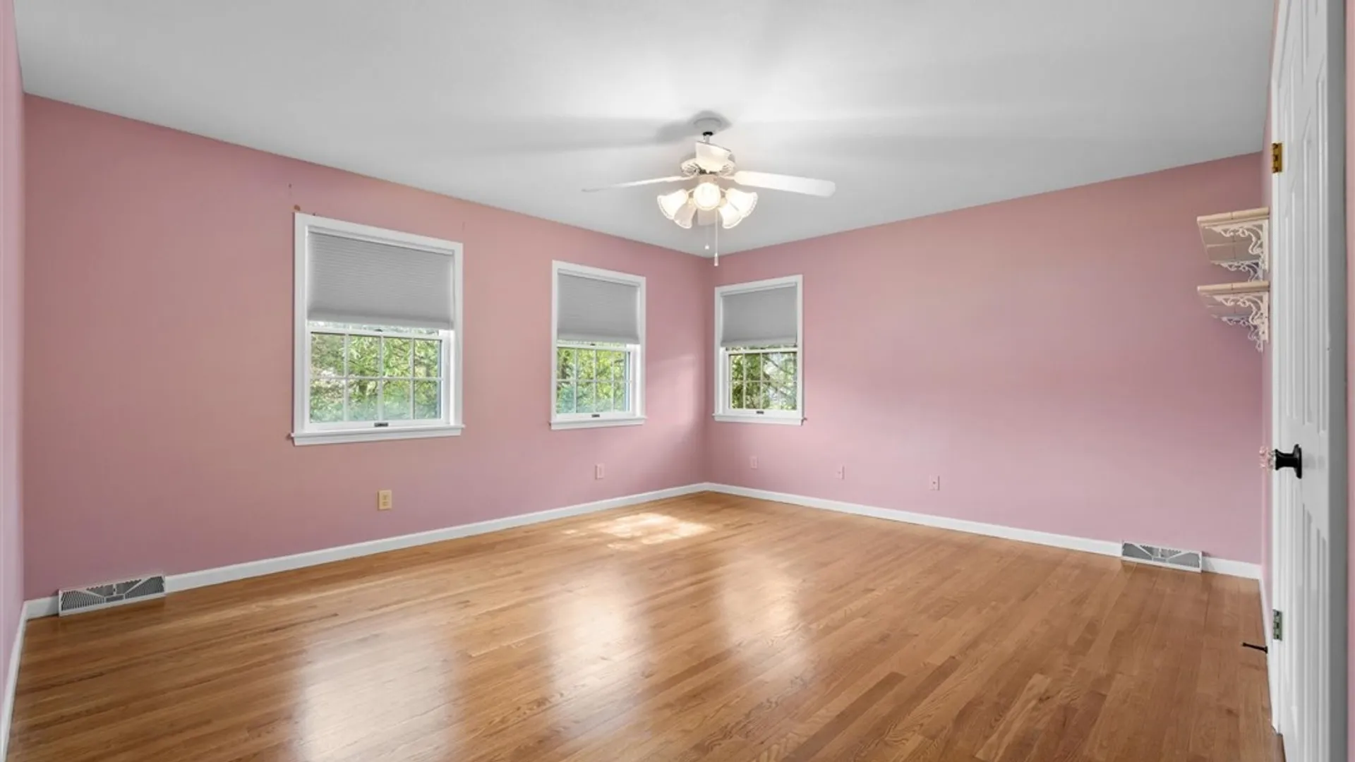 Property at 8069 Irish Mist Lane, Manlius, NY 13104 29