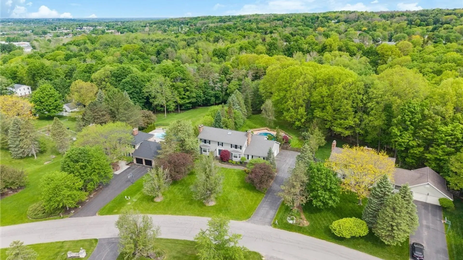 Property at 8069 Irish Mist Lane, Manlius, NY 13104 46