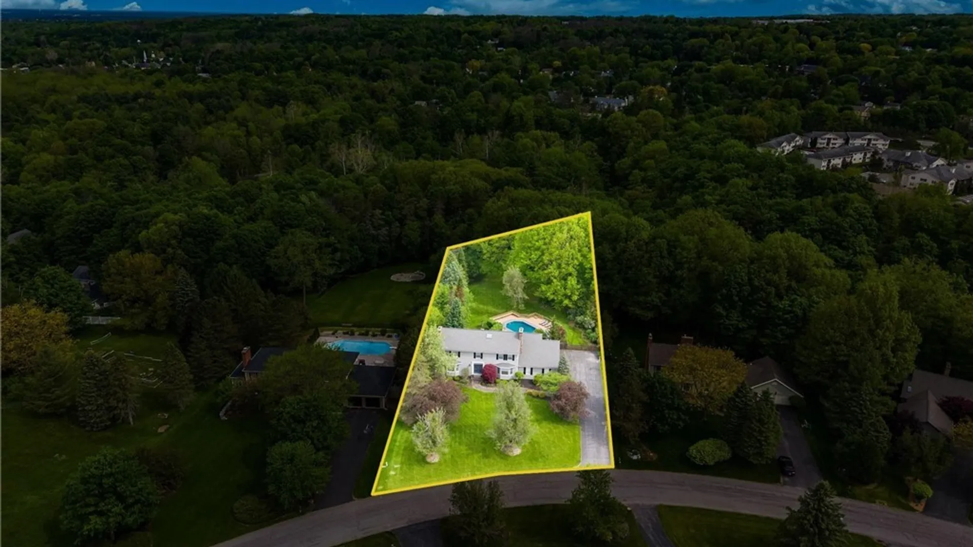 Property at 8069 Irish Mist Lane, Manlius, NY 13104 48