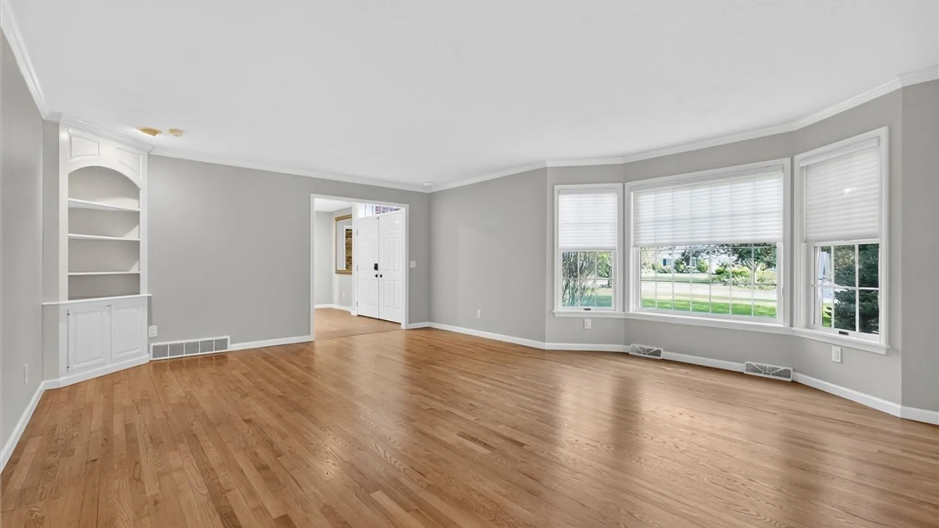 Property at 8069 Irish Mist Lane, Manlius, NY 13104 6