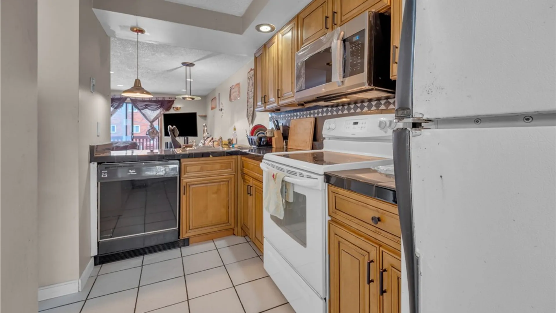 Property at 67 Fox Court, Gates, NY 14606 10