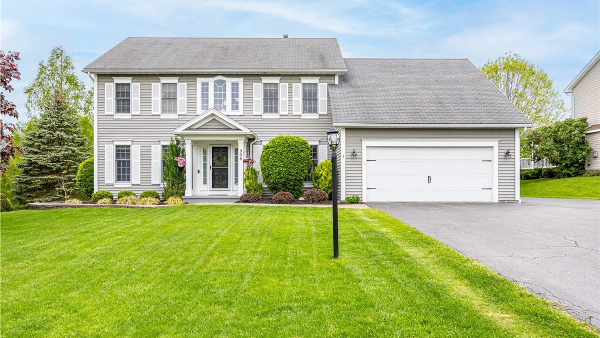Property at 908 Taylor Rise, Victor, NY 14564 40