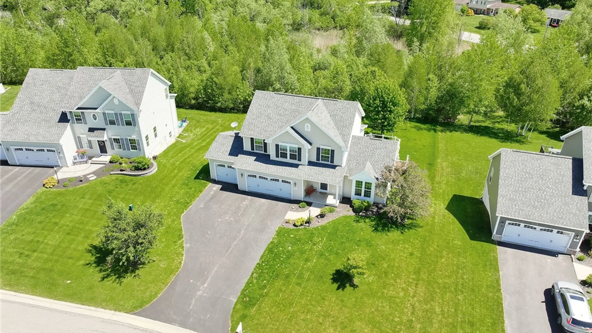 Property at 32 Ashlyn Rise, Penfield, NY 14450 2
