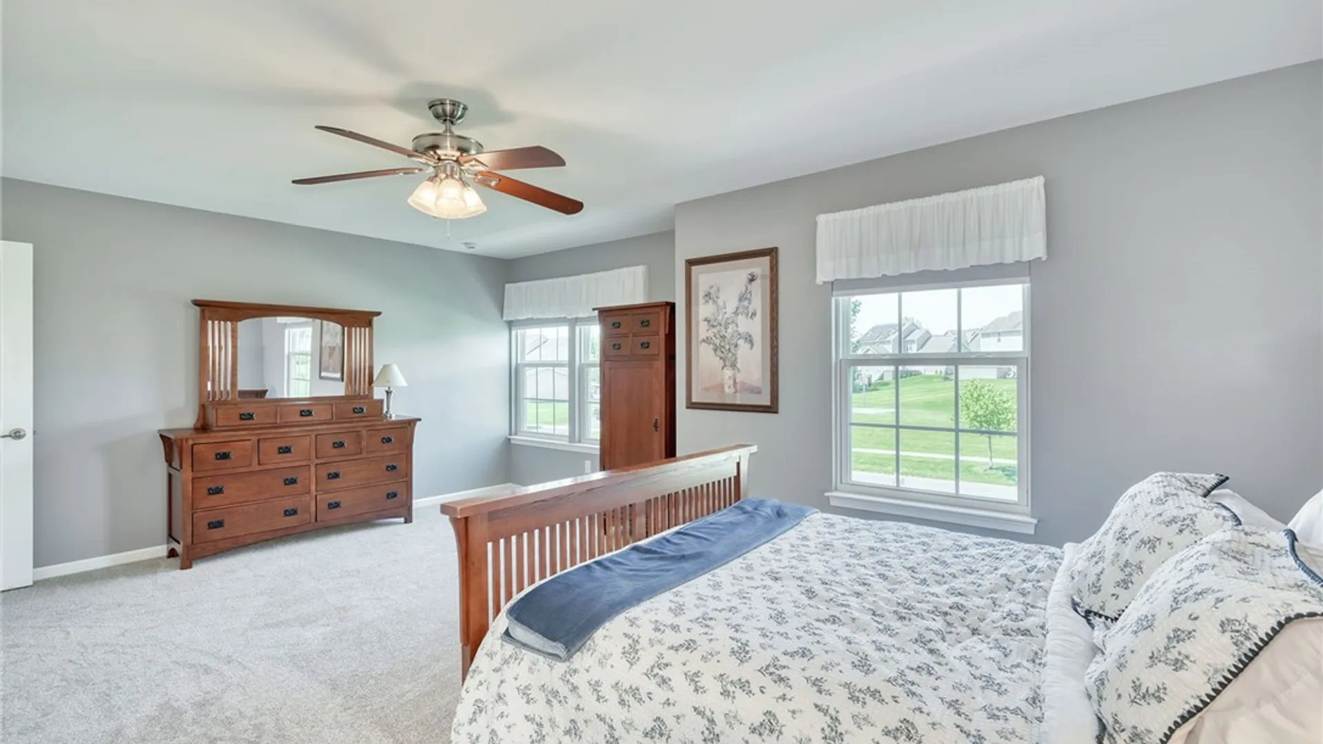 Property at 32 Ashlyn Rise, Penfield, NY 14450 28