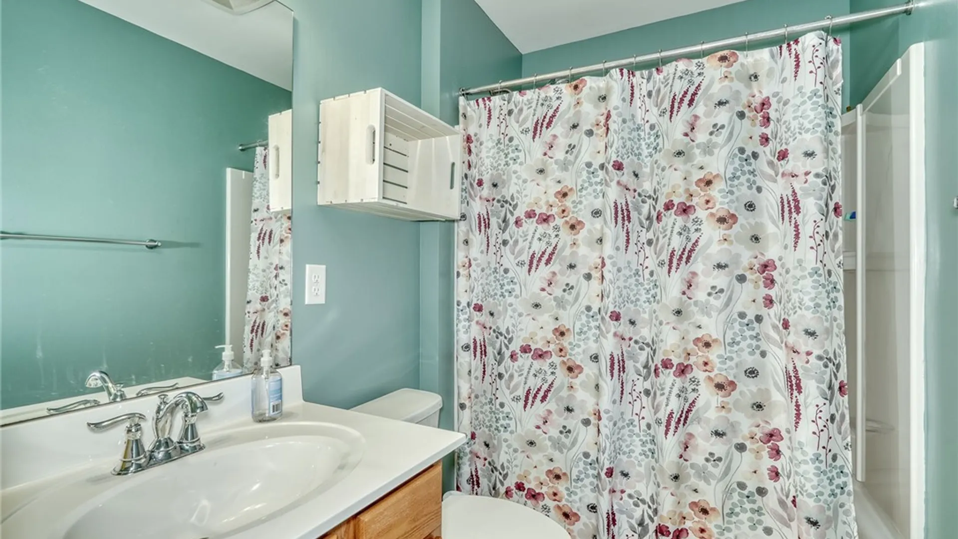 Property at 32 Ashlyn Rise, Penfield, NY 14450 36