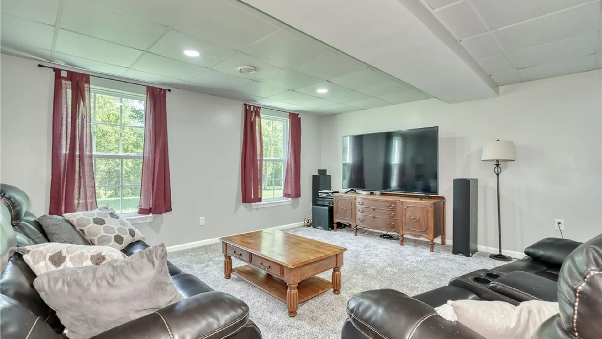 Property at 32 Ashlyn Rise, Penfield, NY 14450 42