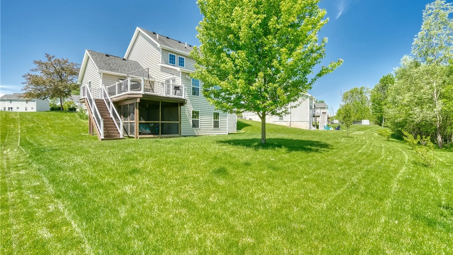 Property at 32 Ashlyn Rise, Penfield, NY 14450 48