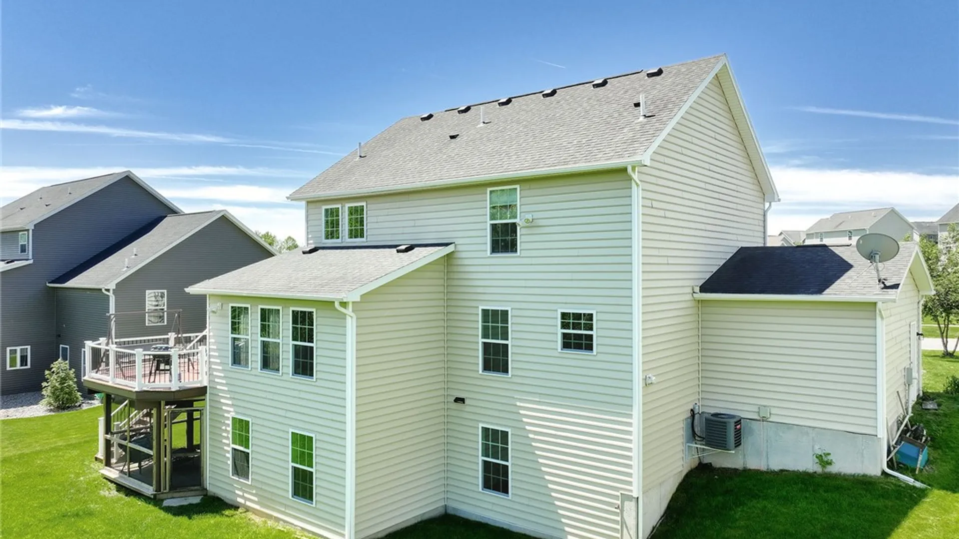 Property at 32 Ashlyn Rise, Penfield, NY 14450 7