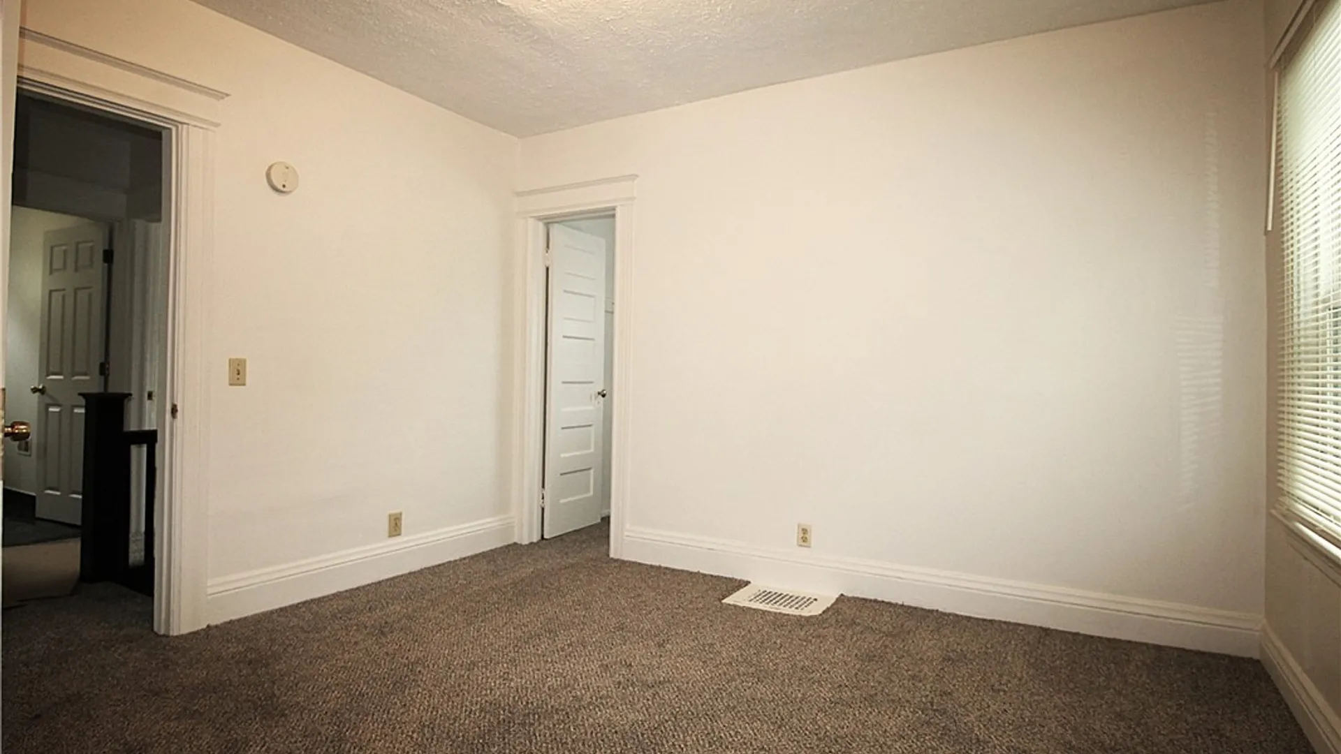 Property at 125 Field Street, Rochester, NY 14620 16