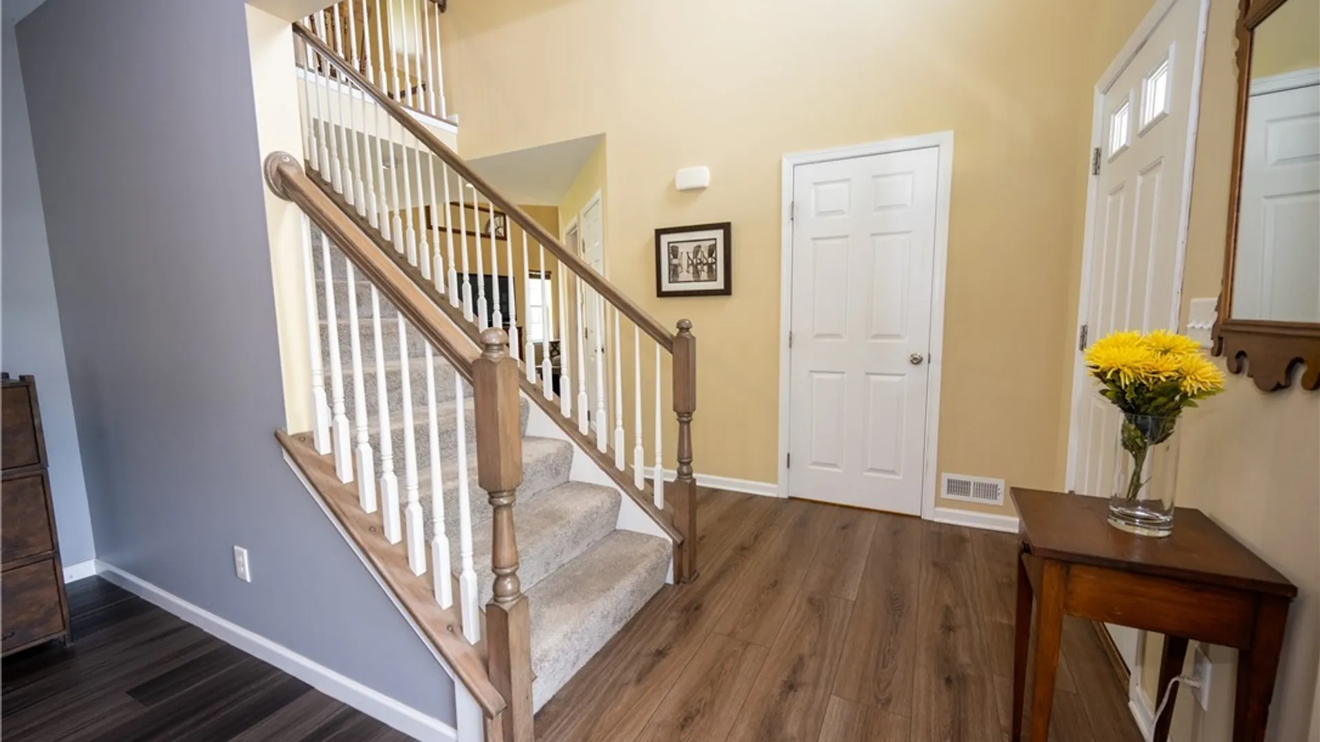 Property at 26 Morris Crescent, West Seneca, NY 14224 13