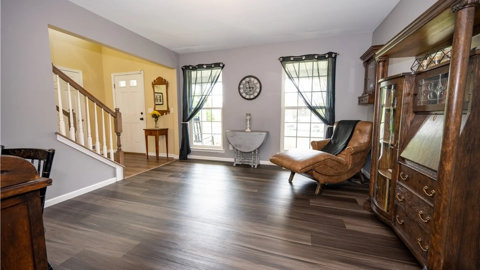 Property at 26 Morris Crescent, West Seneca, NY 14224 16