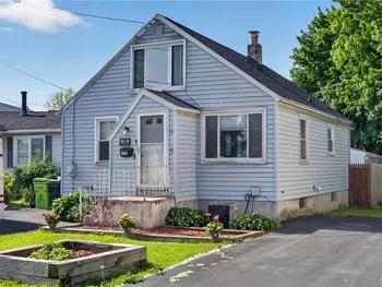 106 Lorenzo Drive, Salina, NY 13206