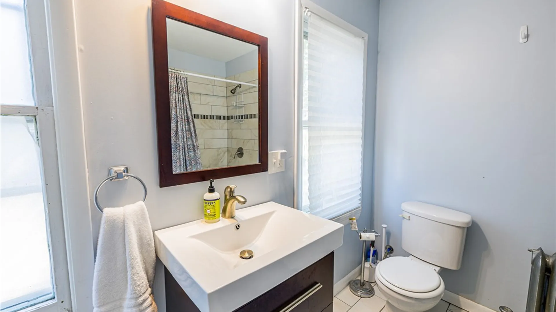 Property at 6 Sauer Place, Rochester, NY 14620 11