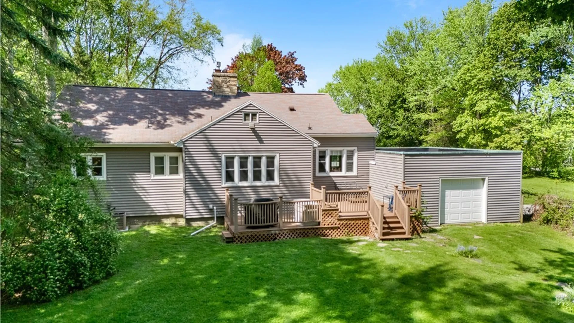 Property at 5427 Old Lake Shore Road, Hamburg, NY 14085 39