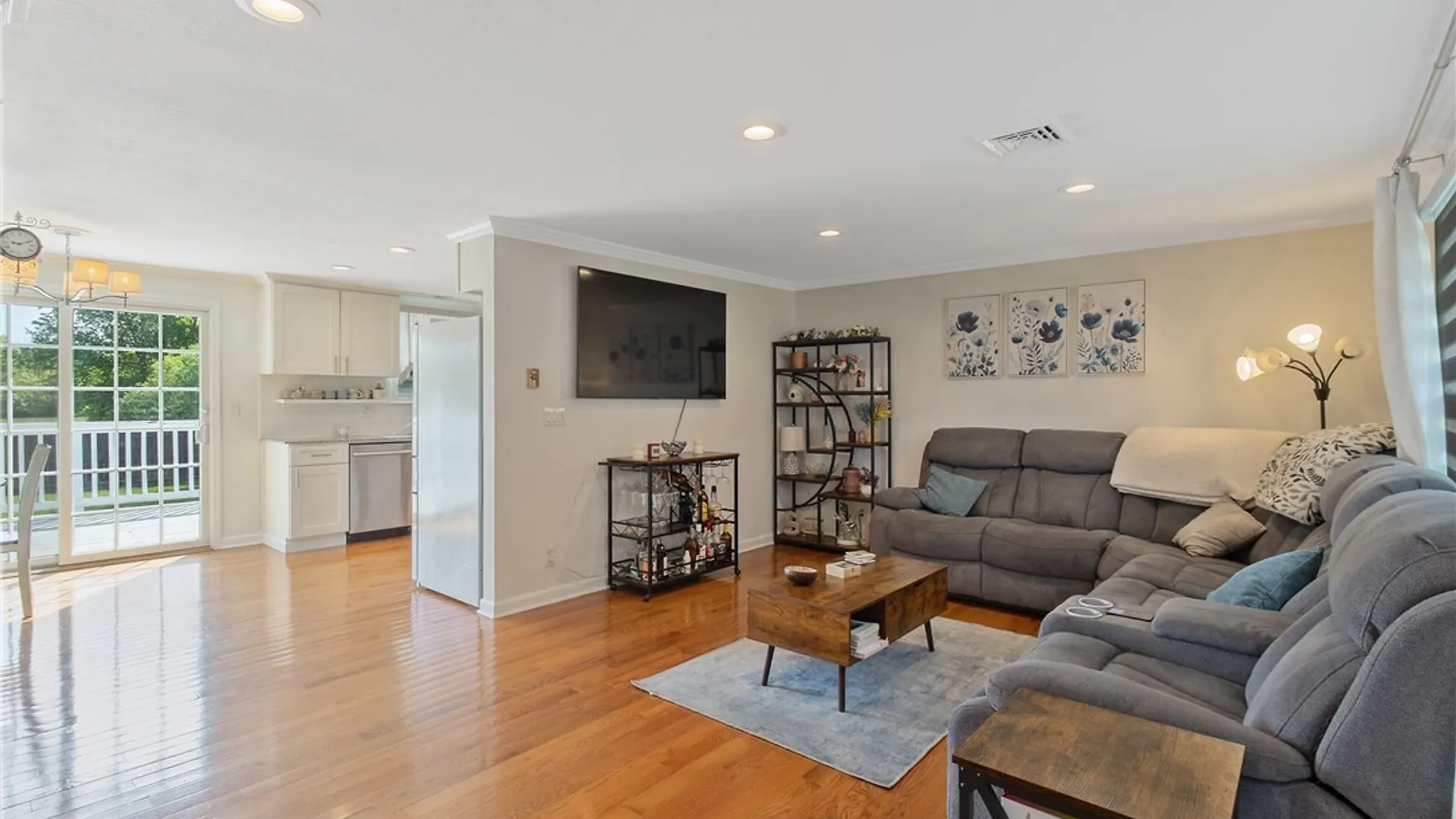 Property at 418 Ontario Avenue, Geddes, NY 13209 11