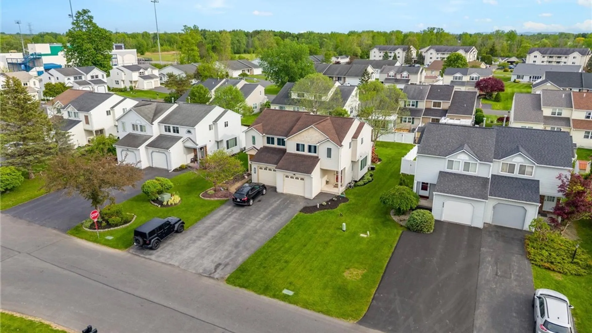 Property at 8836 New Country Drive, Cicero, NY 13039 30