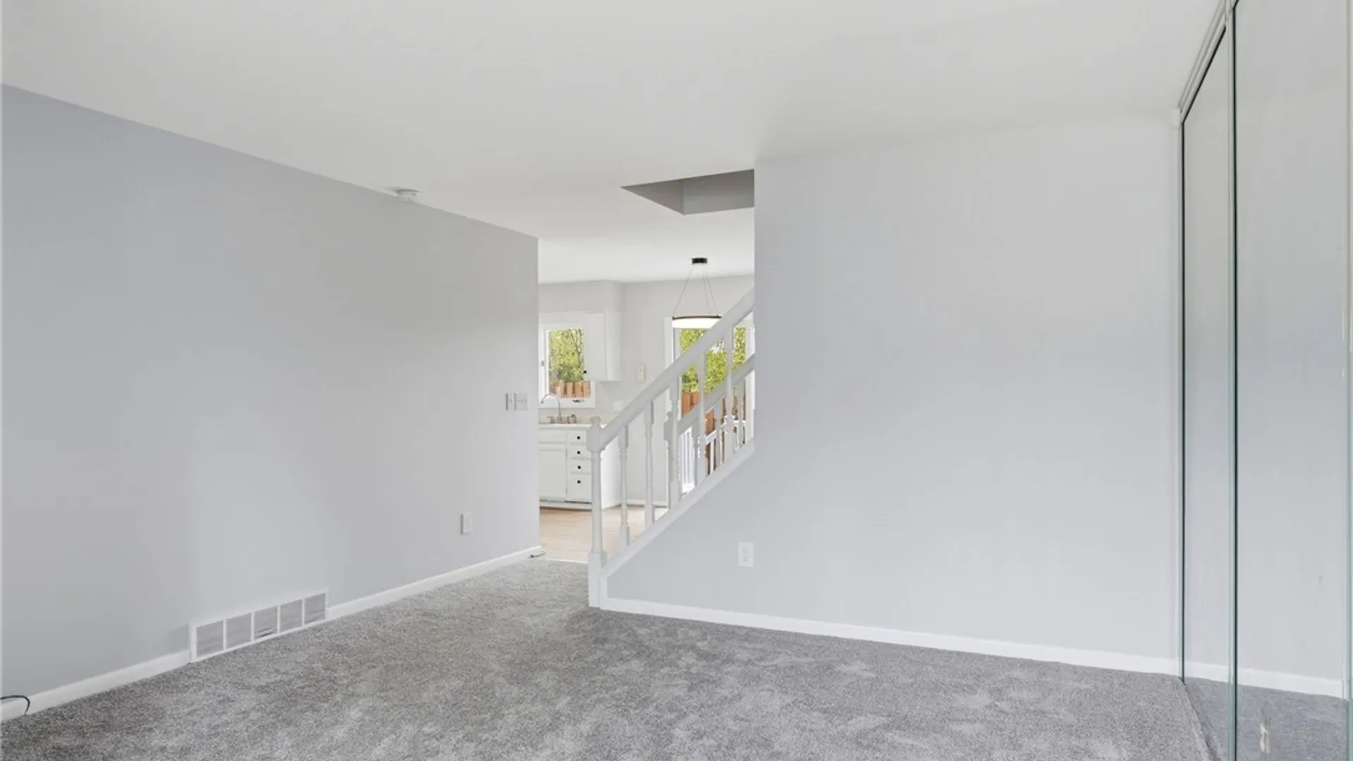 Property at 188 Rebecca Park, Buffalo, NY 14207 8