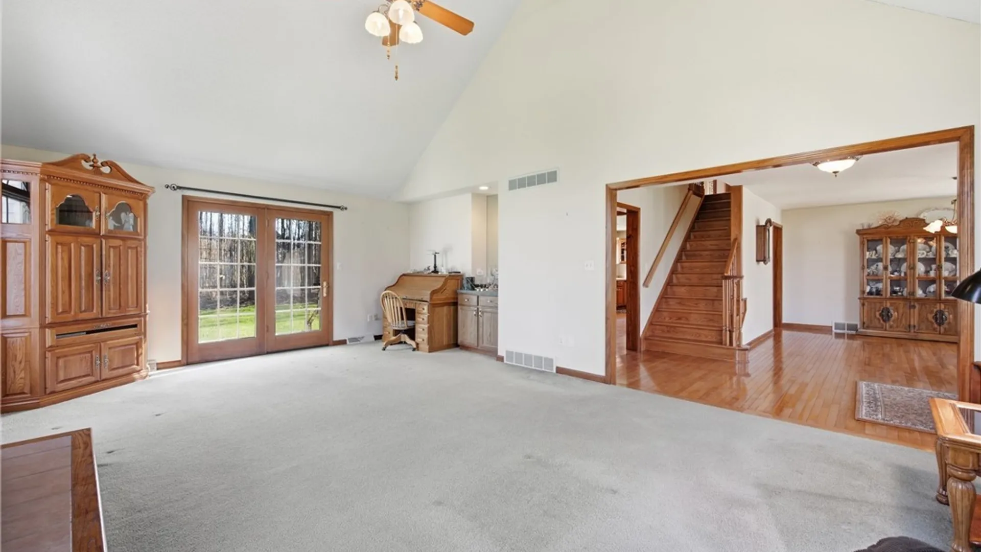 Property at 2665 Lakeview Road, Hamburg, NY 14085 25