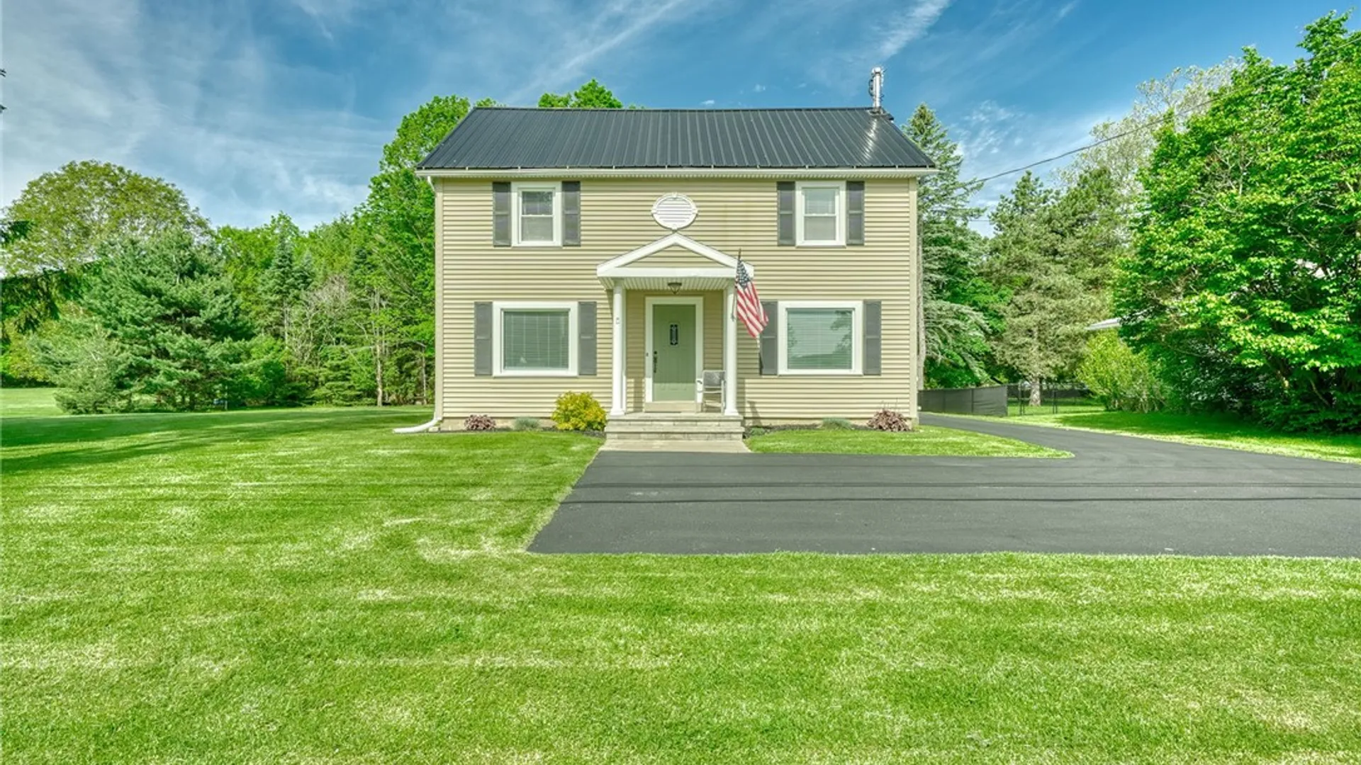 Property at 1133 Webster Road, Webster, NY 14580 12