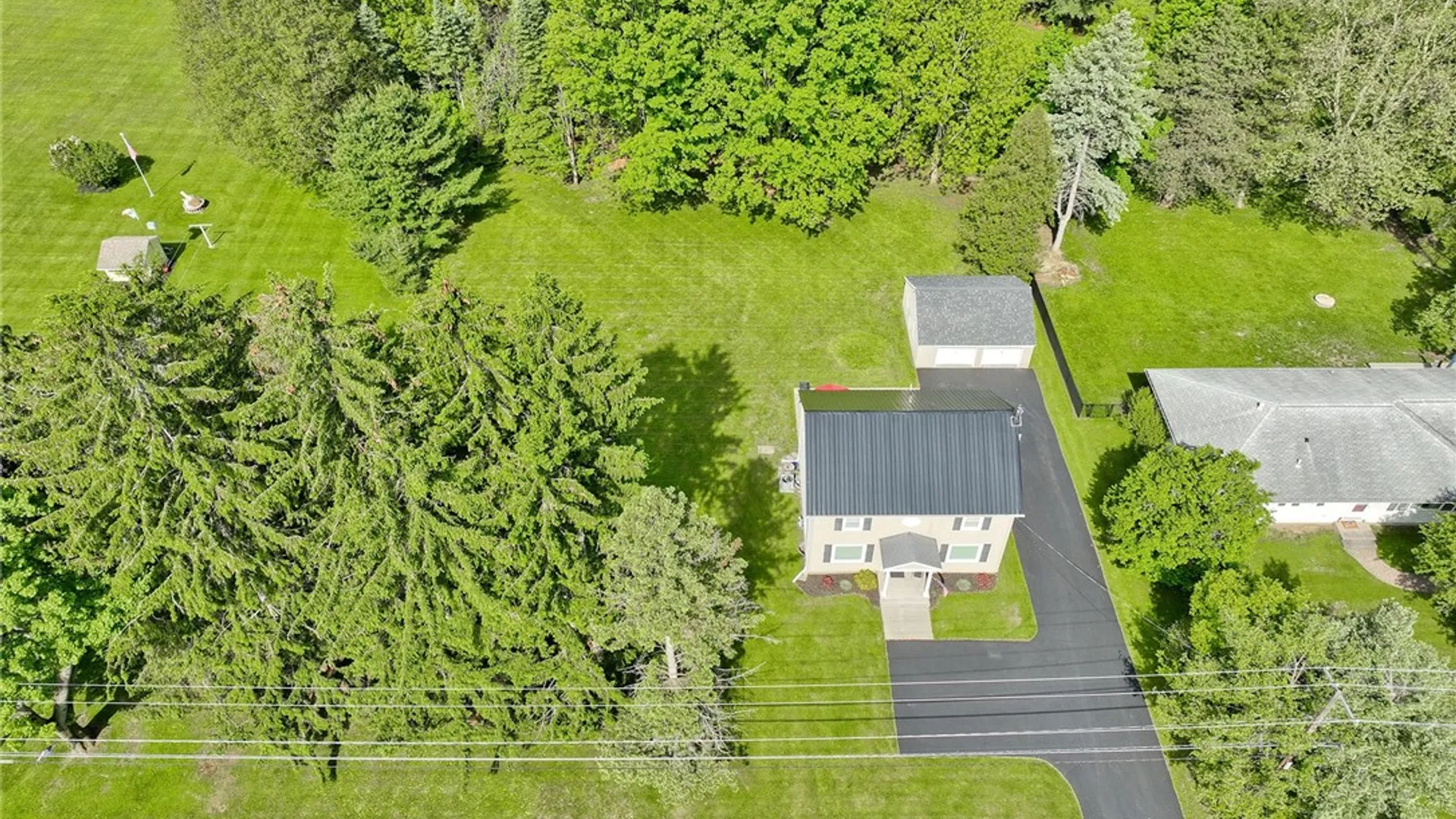Property at 1133 Webster Road, Webster, NY 14580 2