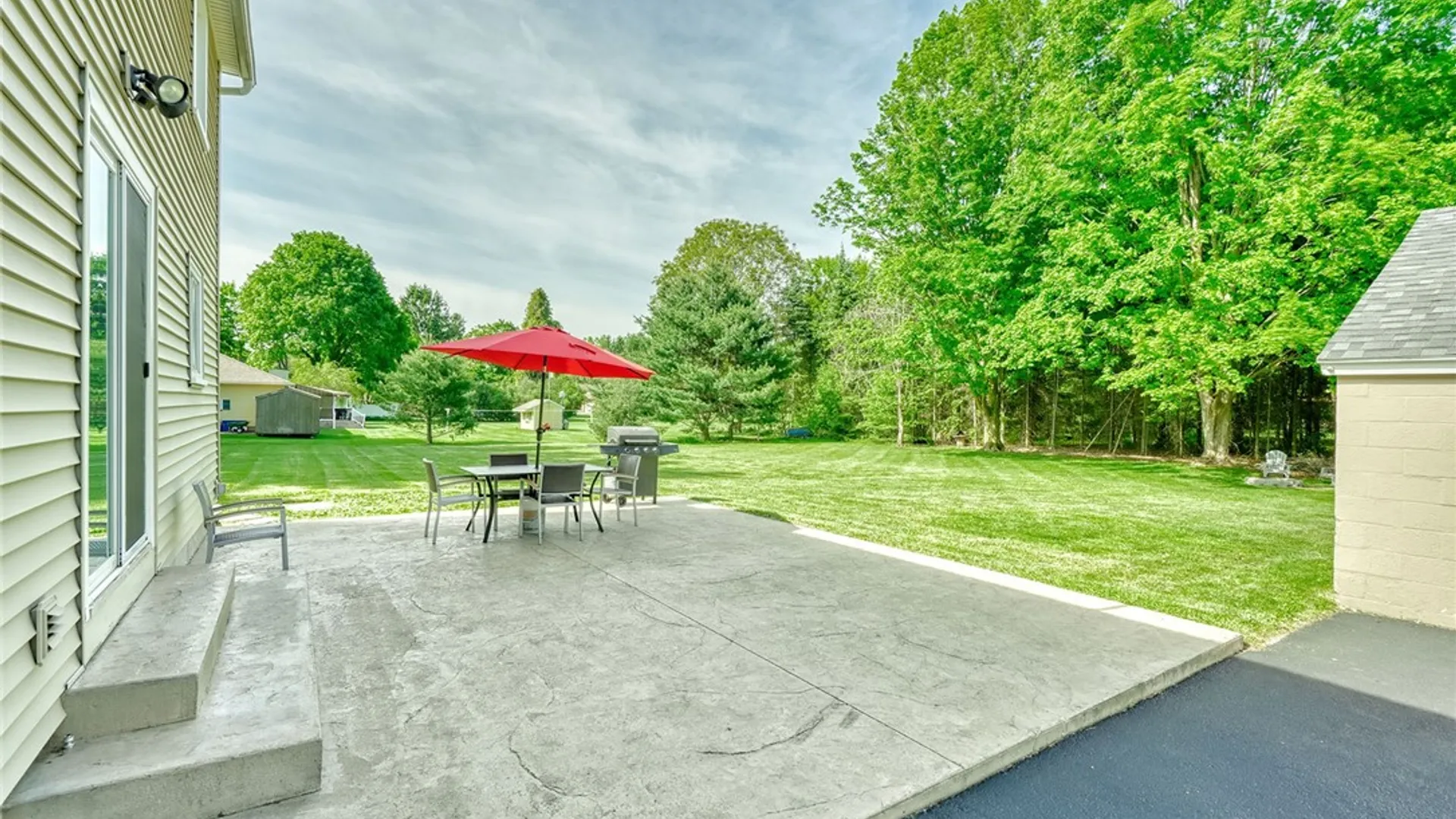 Property at 1133 Webster Road, Webster, NY 14580 39